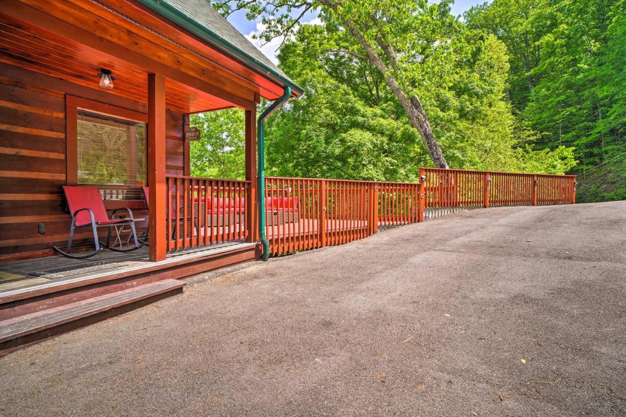 Pigeon Forge Cabin Sauna, Saltwater Pool And Views! Sevierville Εξωτερικό φωτογραφία