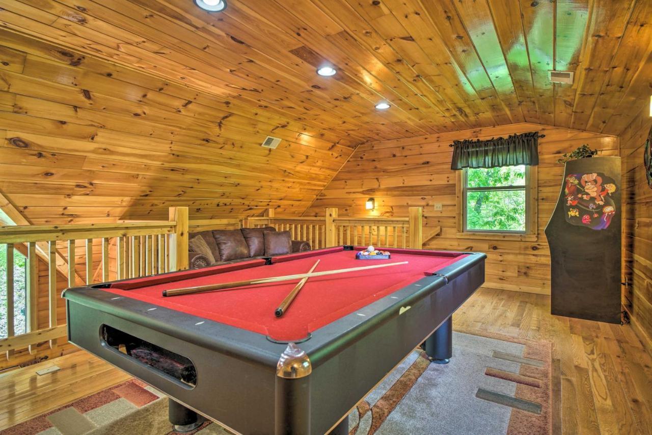 Pigeon Forge Cabin Sauna, Saltwater Pool And Views! Sevierville Εξωτερικό φωτογραφία