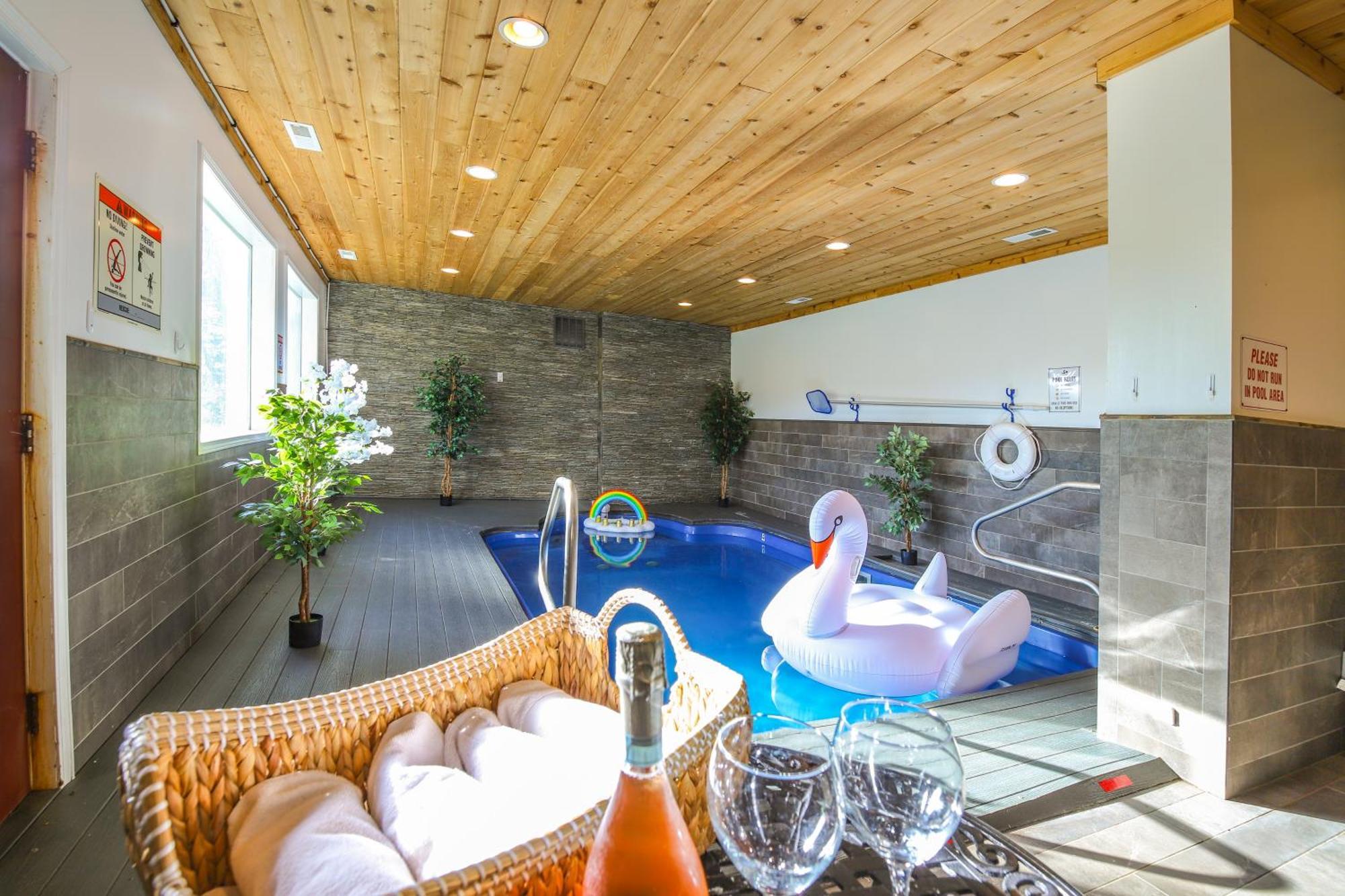 Pigeon Forge Cabin Sauna, Saltwater Pool And Views! Sevierville Εξωτερικό φωτογραφία