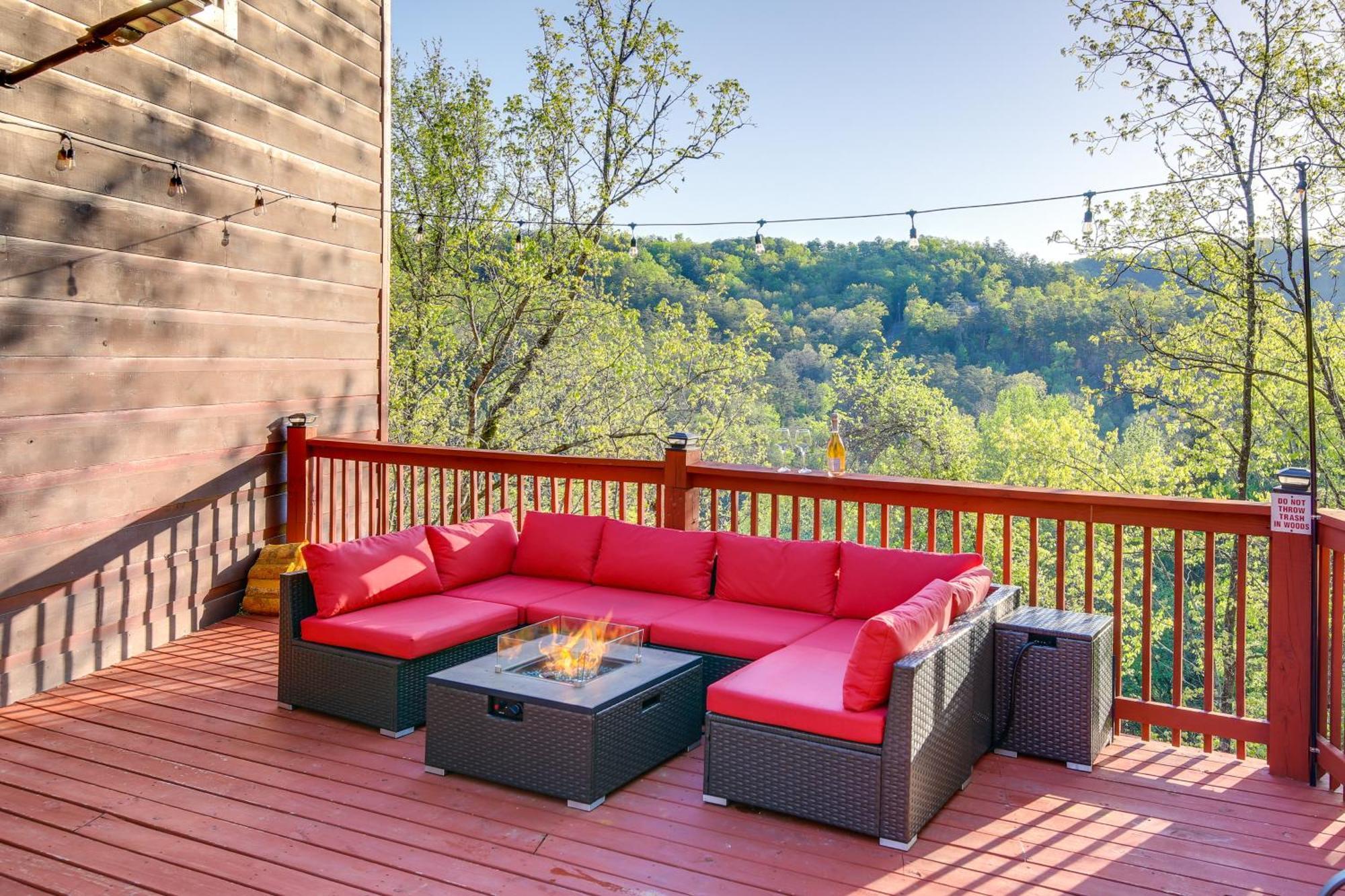 Pigeon Forge Cabin Sauna, Saltwater Pool And Views! Sevierville Εξωτερικό φωτογραφία